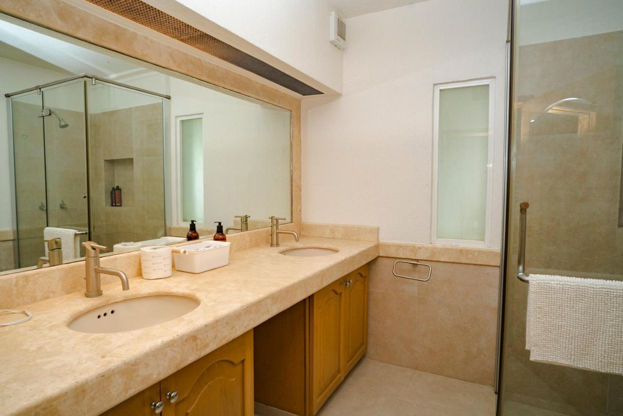 Oceanfront Condo At Voted Best Cancun Sandy Beach Luaran gambar